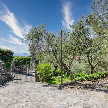 2 Bedroom Stunning Apartment In Moneglia Luaran gambar