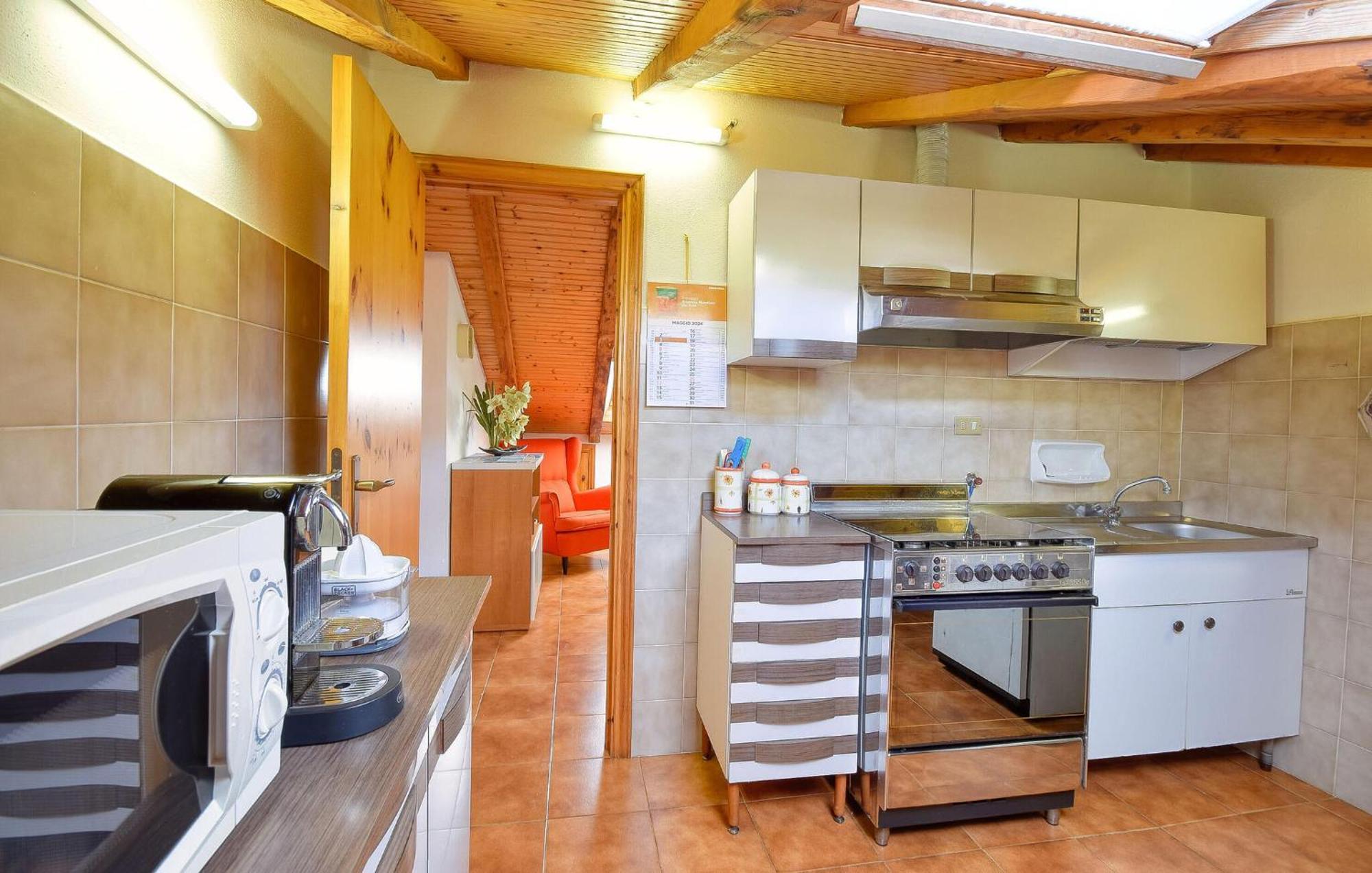 2 Bedroom Stunning Apartment In Moneglia Luaran gambar
